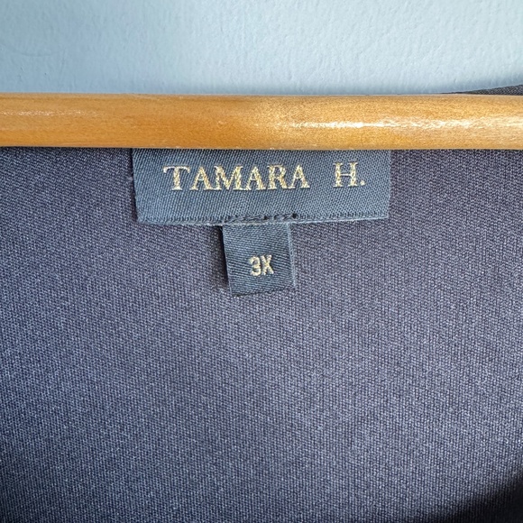 Tamara H women's Script Print Layered‎ Semi-Sheer 3/4 Sleeve Blouse Black 3X - Picture 5 of 14